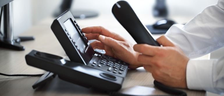 4-Ways-VoIP-Can-Improve-Your-Business